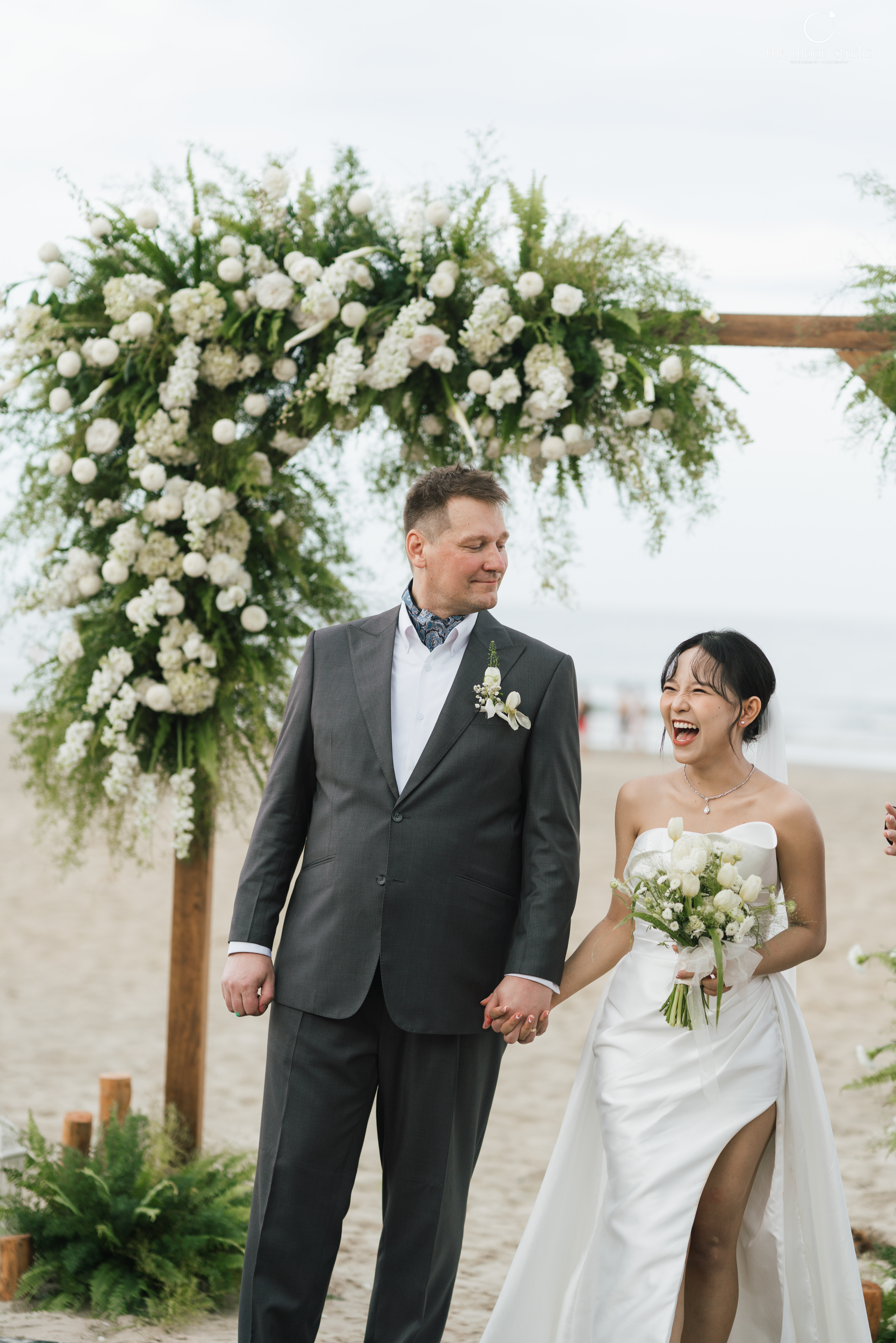 beach wedding danang , đám cưới biển